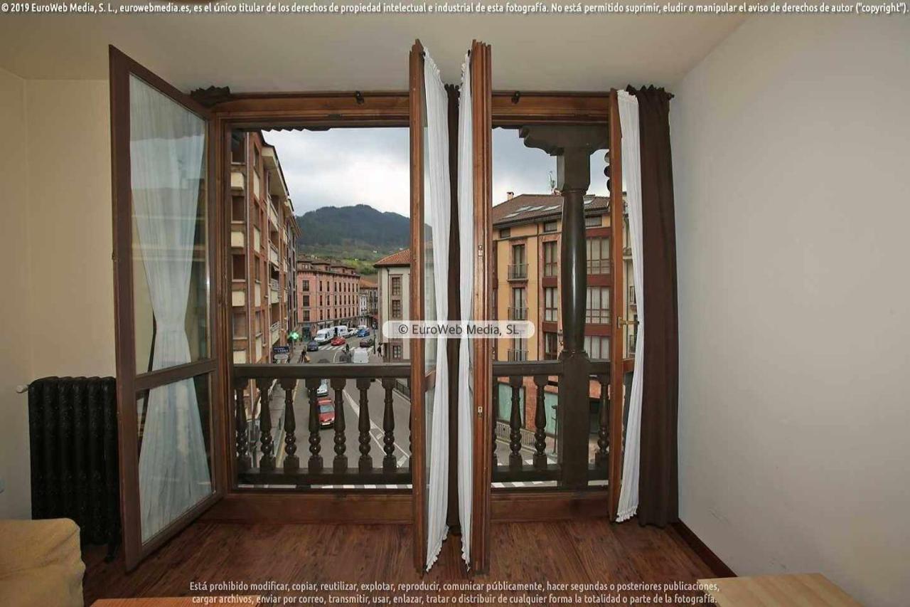 Apartamento 6 A Orillas Del Rio Sella Apartment Cangas de Onis Exterior photo